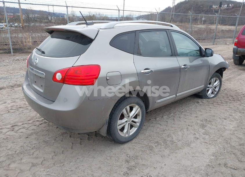 Photo 4 of 2012 Nissan Rogue SV (VIN JN8AS5MV8CW707354)