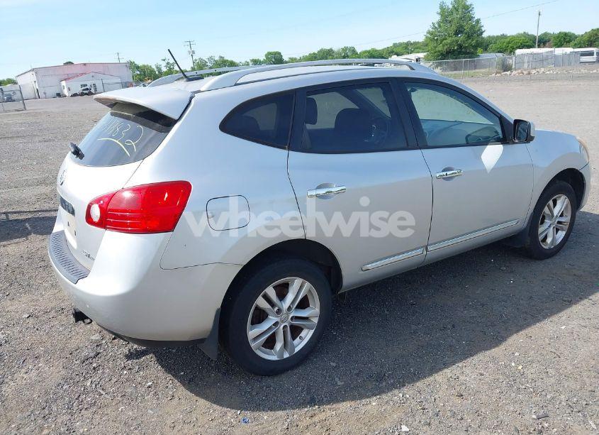 Photo 4 of 2012 Nissan Rogue SV (VIN JN8AS5MV8CW715325)