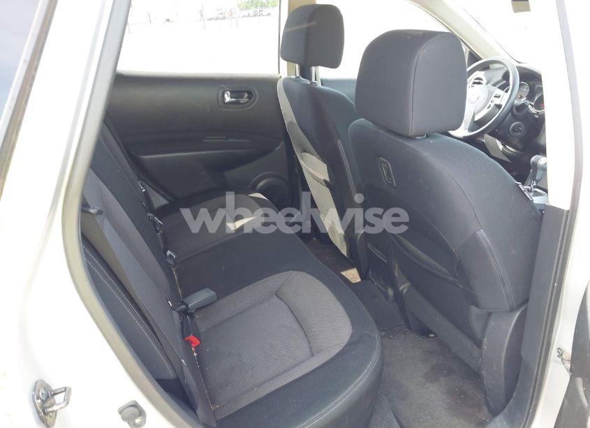 Photo 8 of 2012 Nissan Rogue SV (VIN JN8AS5MV8CW715325)