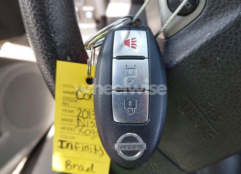 Photo 11 of 2013 Nissan Rogue SV (VIN JN8AS5MV8DW111078)