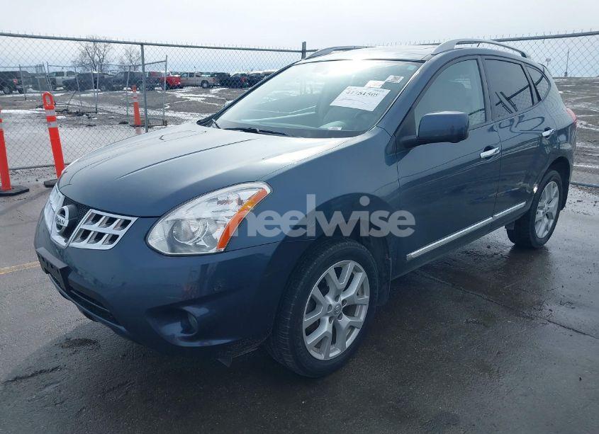 Photo 2 of 2013 Nissan Rogue SV W/SL PKG (VIN JN8AS5MV8DW122694)