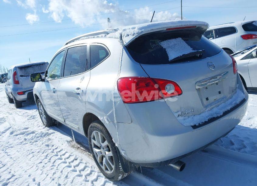 Photo 3 of 2013 Nissan Rogue SV W/SL PKG (VIN JN8AS5MV8DW132870)