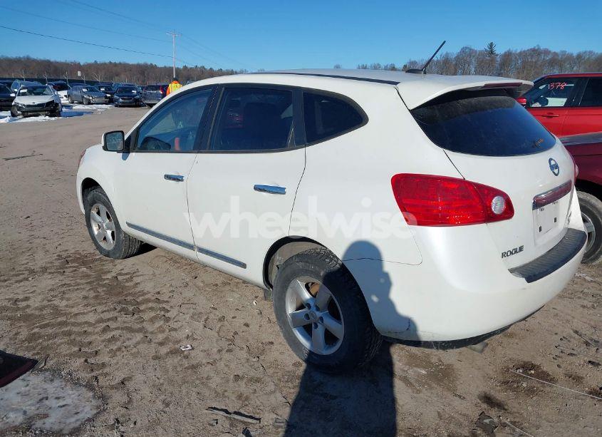 2013 Nissan Rogue S (VIN JN8AS5MV8DW136949) main photo