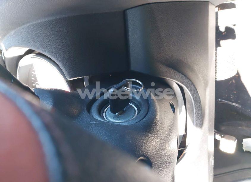 Photo 11 of 2013 Nissan Rogue S (VIN JN8AS5MV8DW136949)