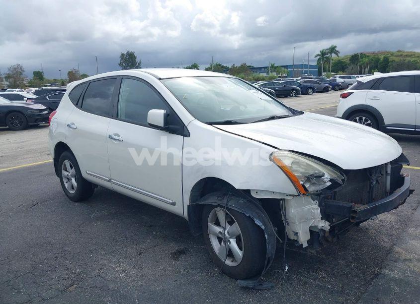 2013 Nissan Rogue S (VIN JN8AS5MV8DW150947) main photo