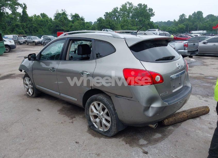 Photo 3 of 2013 Nissan Rogue SV W/SL PKG (VIN JN8AS5MV8DW607255)