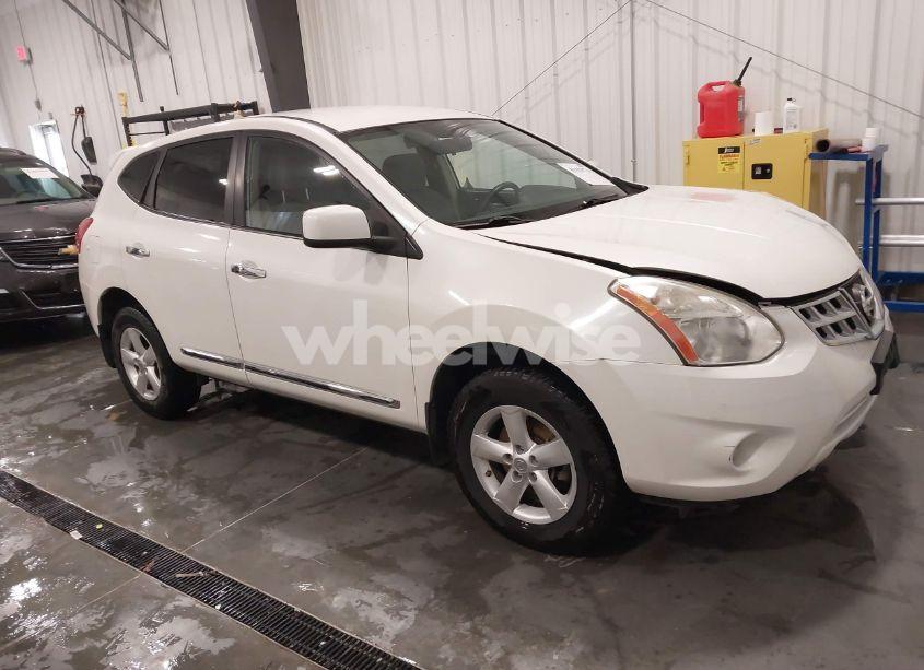 2013 Nissan Rogue S (VIN JN8AS5MV8DW608115) main photo