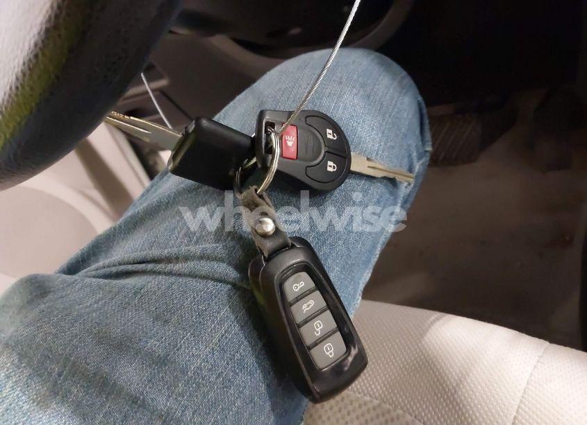 Photo 11 of 2013 Nissan Rogue S (VIN JN8AS5MV8DW608115)