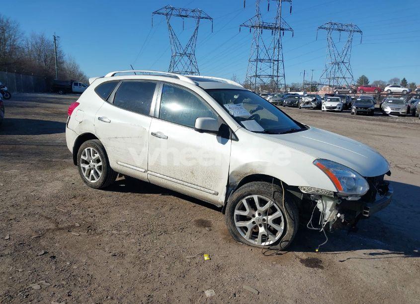2013 Nissan Rogue SV W/SL PKG (VIN JN8AS5MV8DW633757) main photo