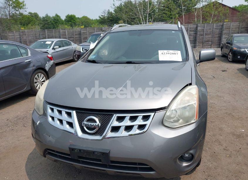 Photo 12 of 2013 Nissan Rogue SV (VIN JN8AS5MV8DW640191)
