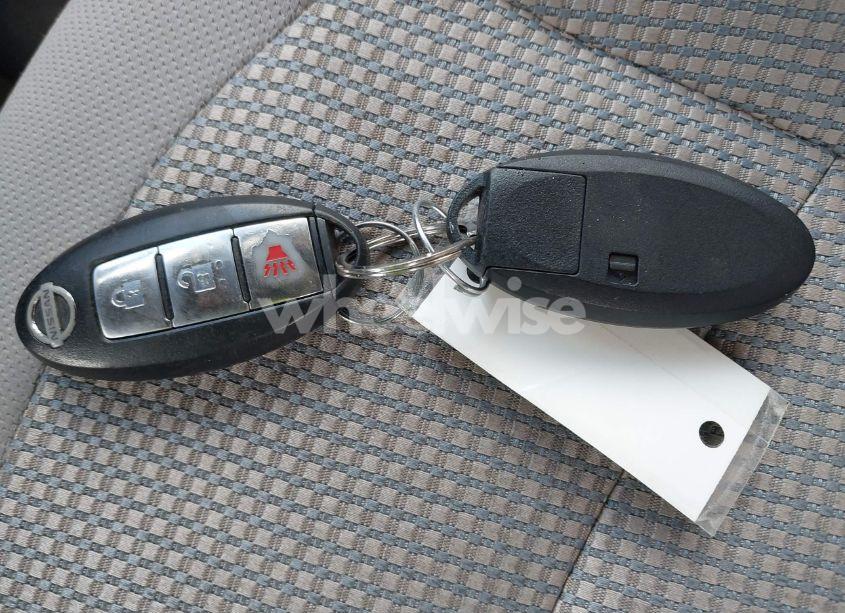 Photo 11 of 2013 Nissan Rogue SV (VIN JN8AS5MV8DW640384)