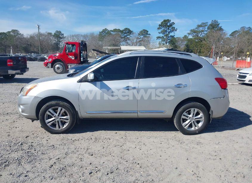 Photo 14 of 2013 Nissan Rogue SV (VIN JN8AS5MV8DW646458)