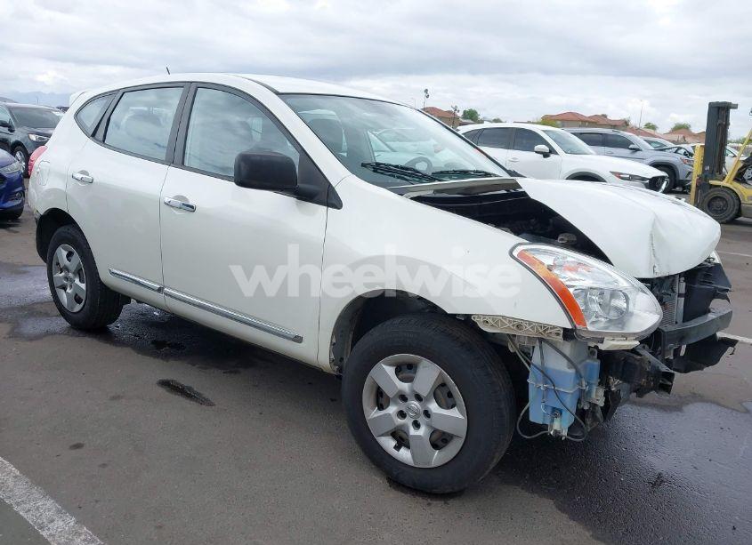 2013 Nissan Rogue S (VIN JN8AS5MV8DW647240) main photo