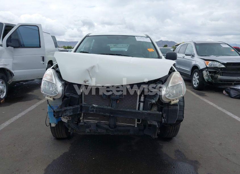 Photo 13 of 2013 Nissan Rogue S (VIN JN8AS5MV8DW647240)