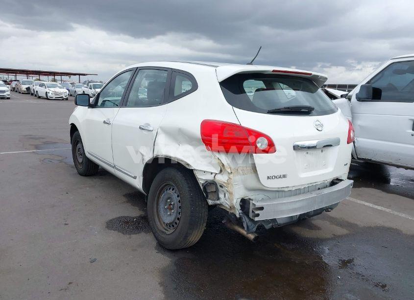 Photo 3 of 2013 Nissan Rogue S (VIN JN8AS5MV8DW647240)