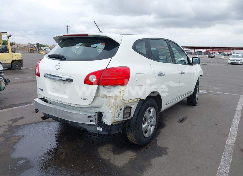 Photo 4 of 2013 Nissan Rogue S (VIN JN8AS5MV8DW647240)