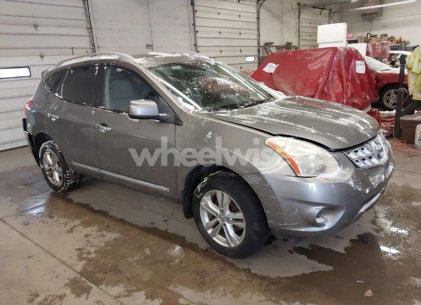 2013 Nissan Rogue SV (VIN JN8AS5MV8DW647352) main photo