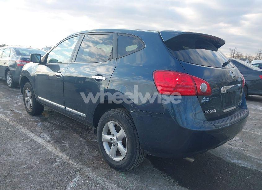 Photo 12 of 2013 Nissan Rogue S (VIN JN8AS5MV8DW650851)