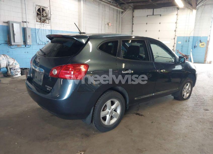 Photo 4 of 2013 Nissan Rogue S (VIN JN8AS5MV8DW651756)