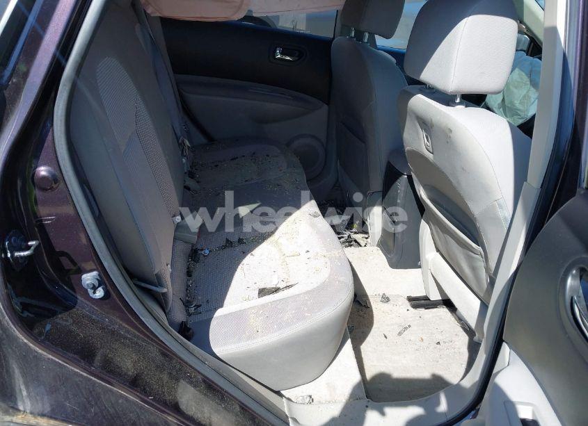 Photo 8 of 2013 Nissan Rogue SV (VIN JN8AS5MV8DW657864)