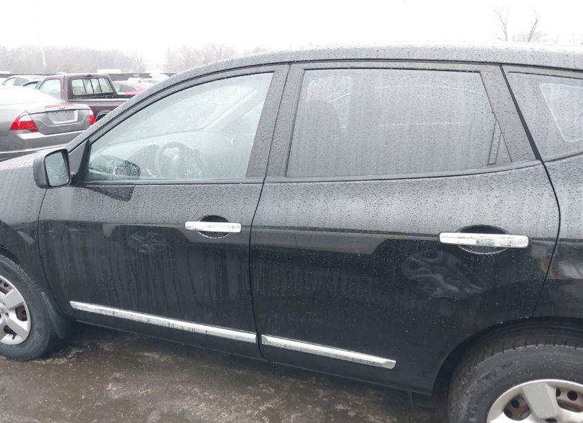 Photo 14 of 2013 Nissan Rogue S (VIN JN8AS5MV8DW664779)