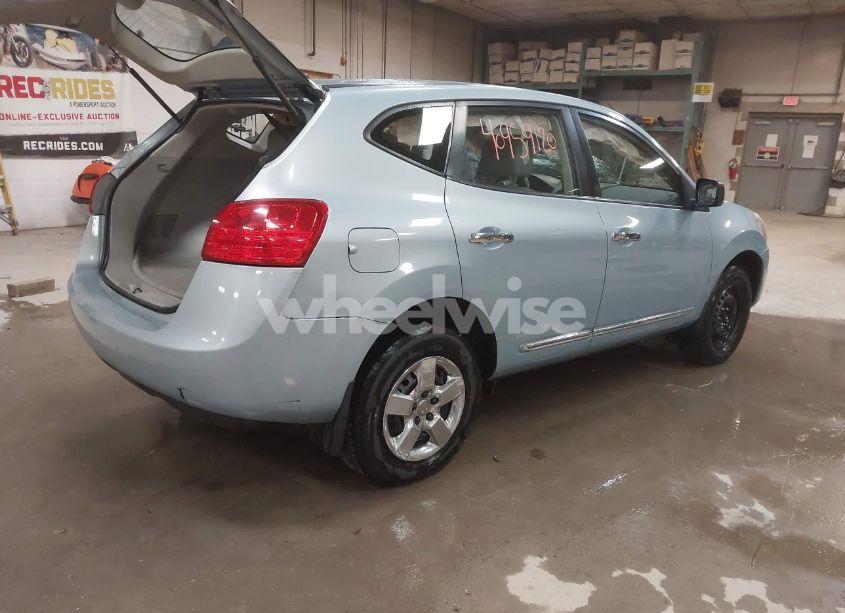 Photo 4 of 2014 Nissan Rogue SELECT S (VIN JN8AS5MV8EW201719)