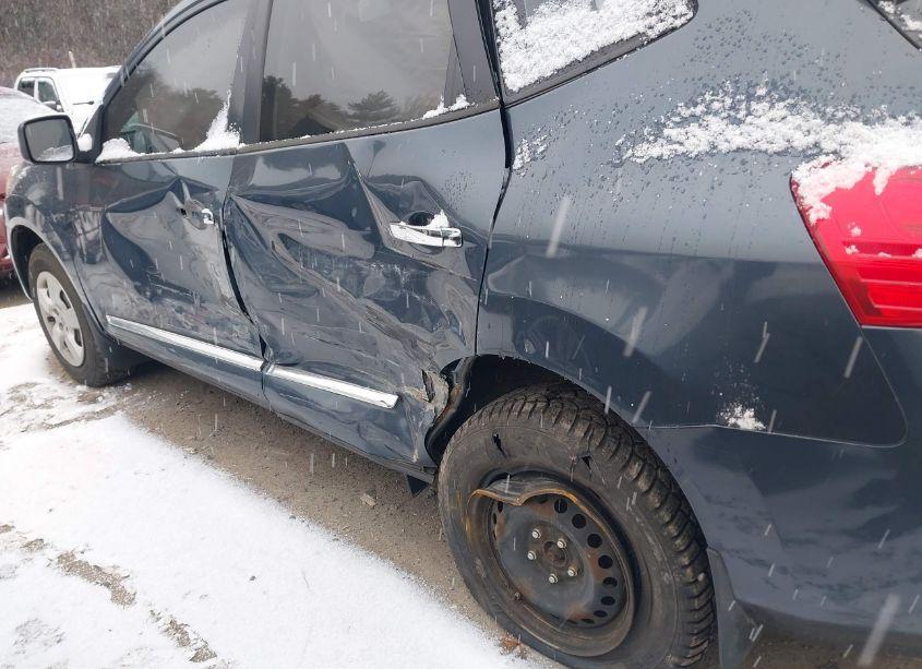 Photo 6 of 2014 Nissan Rogue SELECT S (VIN JN8AS5MV8EW703565)