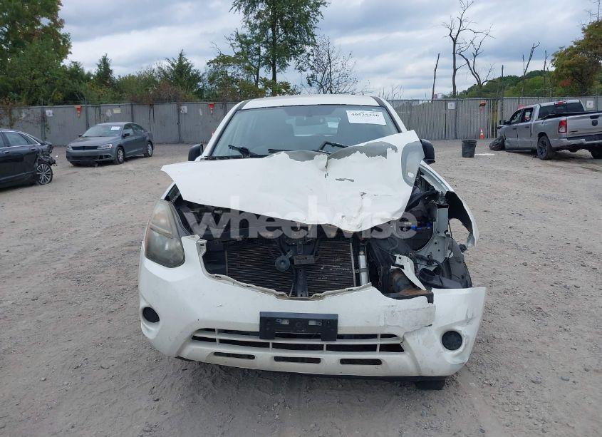 Photo 12 of 2014 Nissan Rogue SELECT S (VIN JN8AS5MV8EW705218)