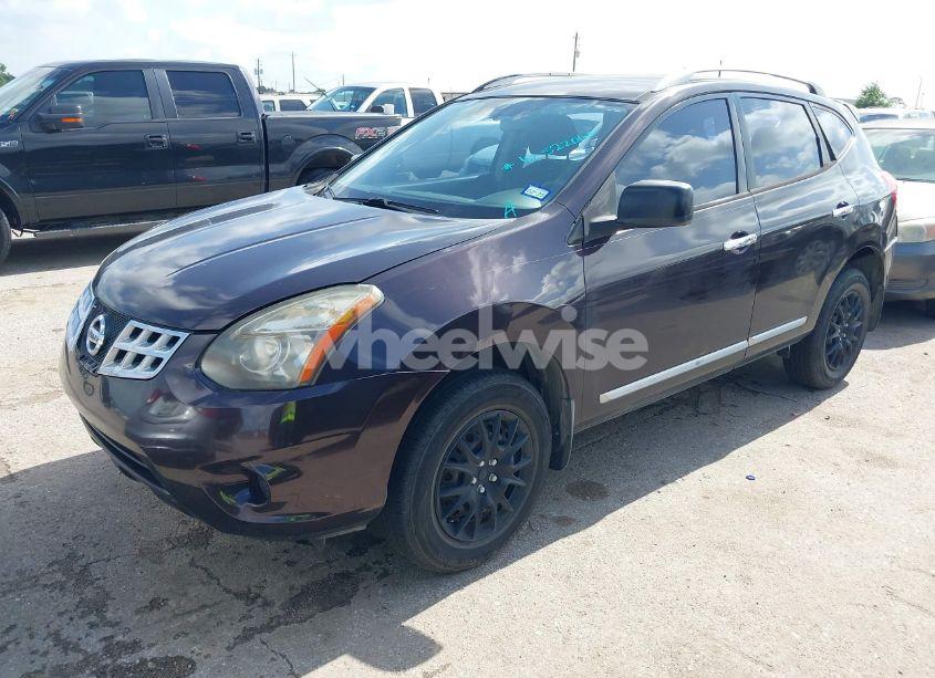 Photo 2 of 2014 Nissan Rogue SELECT S (VIN JN8AS5MV8EW711715)