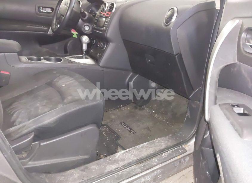 Photo 8 of 2015 Nissan Rogue SELECT S (VIN JN8AS5MV8FW753996)