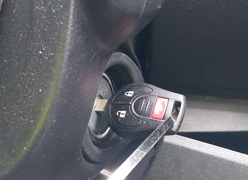 Photo 11 of 2010 Nissan Rogue S (VIN JN8AS5MV9AW108296)