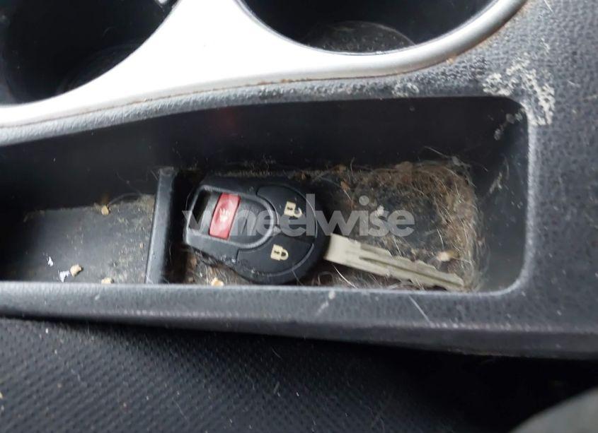 Photo 11 of 2010 Nissan Rogue S (VIN JN8AS5MV9AW135773)