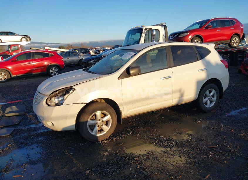 Photo 2 of 2010 Nissan Rogue S (VIN JN8AS5MV9AW612282)