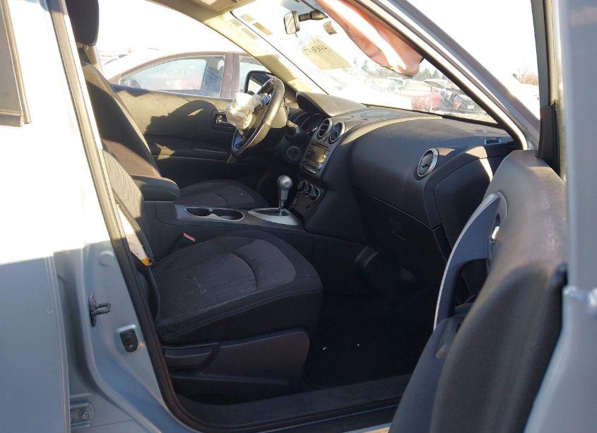 Photo 5 of 2011 Nissan Rogue SV (VIN JN8AS5MV9BW258846)
