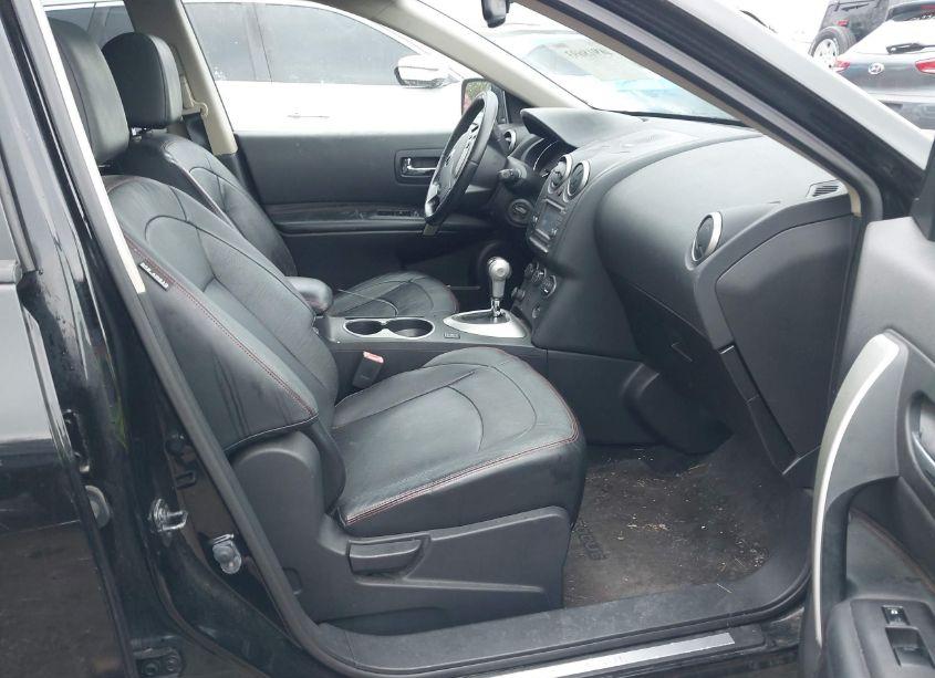 Photo 5 of 2011 Nissan Rogue SV (VIN JN8AS5MV9BW671625)