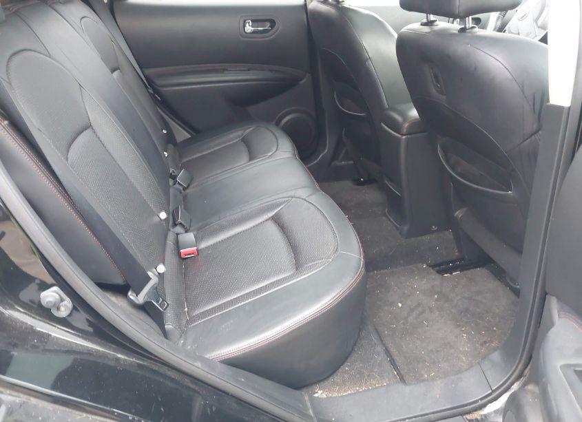 Photo 8 of 2011 Nissan Rogue SV (VIN JN8AS5MV9BW671625)