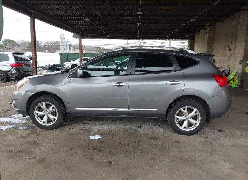 Photo 14 of 2011 Nissan Rogue SV (VIN JN8AS5MV9BW683063)