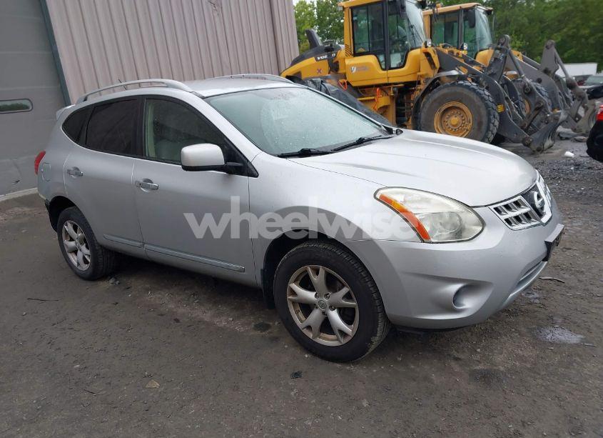 2011 Nissan Rogue SV (VIN JN8AS5MV9BW689283) main photo