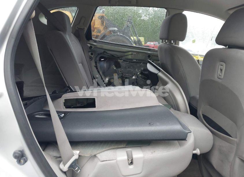 Photo 8 of 2011 Nissan Rogue SV (VIN JN8AS5MV9BW689283)