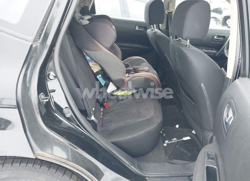 Photo 8 of 2012 Nissan Rogue S (VIN JN8AS5MV9CW351335)