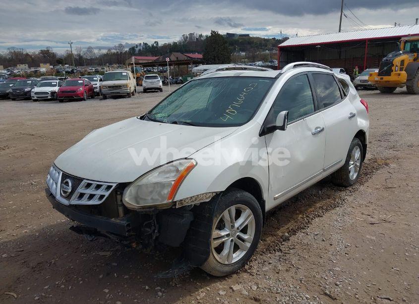 Photo 2 of 2012 Nissan Rogue SV (VIN JN8AS5MV9CW364084)