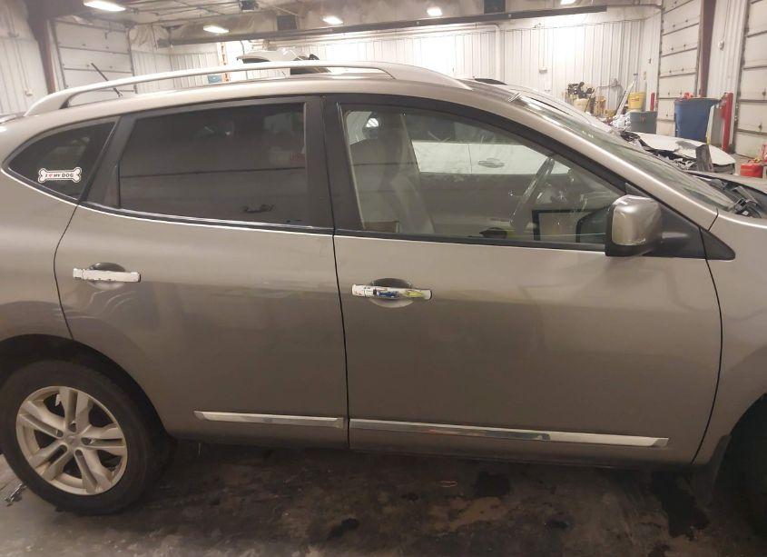 Photo 13 of 2012 Nissan Rogue SV (VIN JN8AS5MV9CW370855)