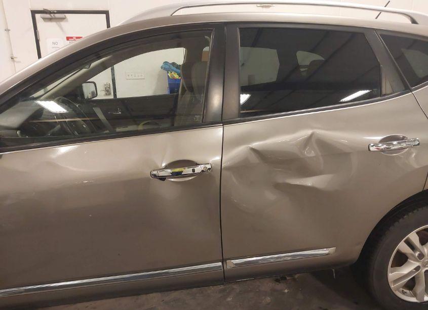 Photo 17 of 2012 Nissan Rogue SV (VIN JN8AS5MV9CW370855)