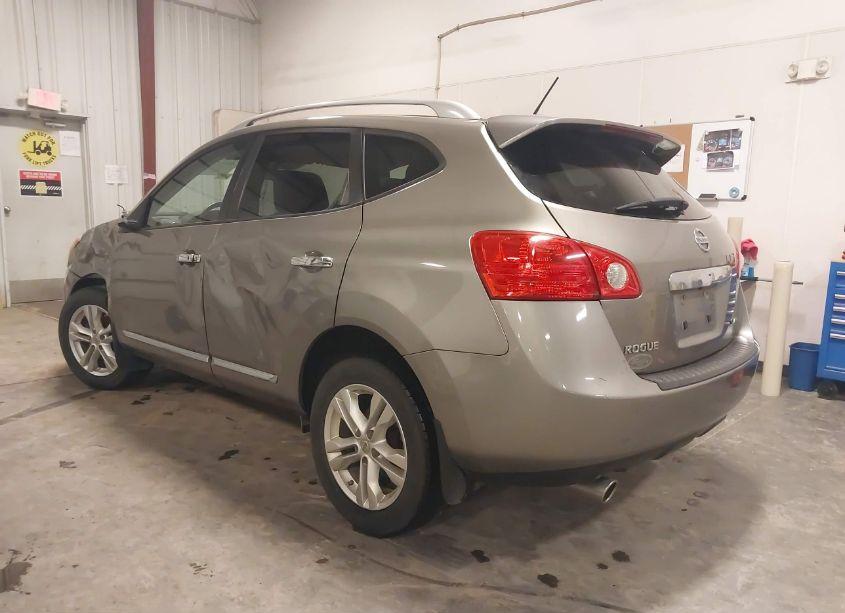 Photo 3 of 2012 Nissan Rogue SV (VIN JN8AS5MV9CW370855)