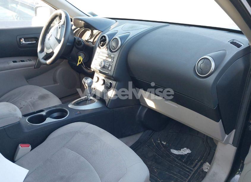 Photo 5 of 2012 Nissan Rogue S (VIN JN8AS5MV9CW370970)