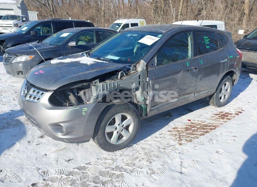 Photo 2 of 2012 Nissan Rogue S (VIN JN8AS5MV9CW418094)