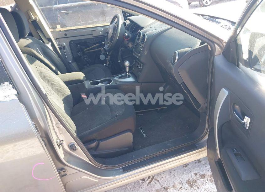 Photo 5 of 2012 Nissan Rogue S (VIN JN8AS5MV9CW418094)