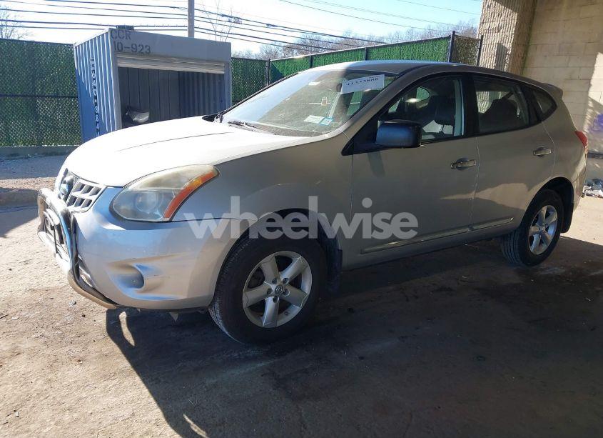 Photo 2 of 2012 Nissan Rogue S (VIN JN8AS5MV9CW701059)