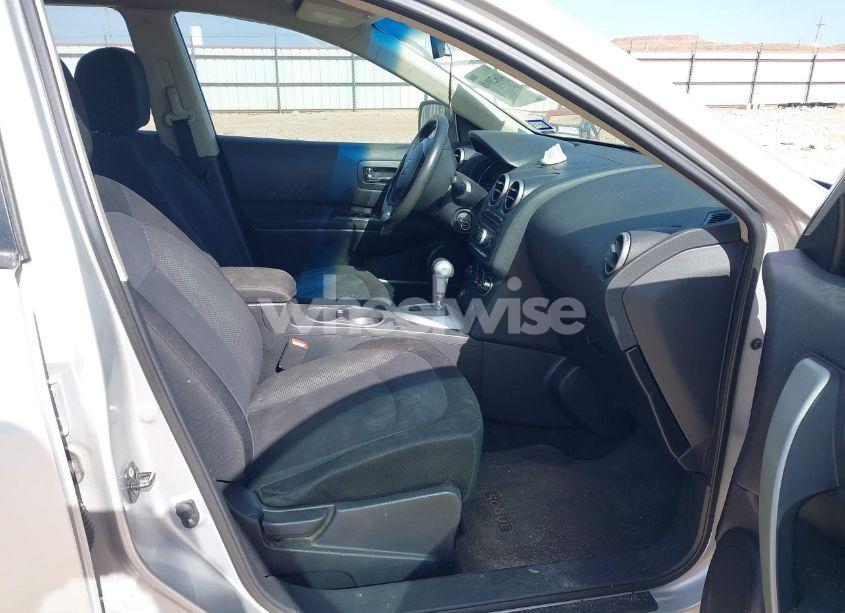 Photo 5 of 2012 Nissan Rogue S (VIN JN8AS5MV9CW701787)