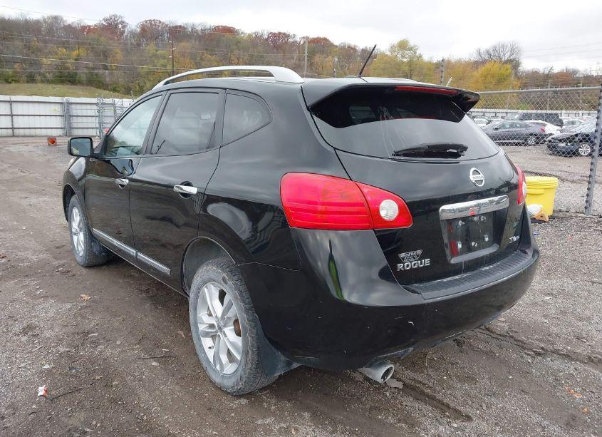 Photo 3 of 2012 Nissan Rogue SV (VIN JN8AS5MV9CW702096)